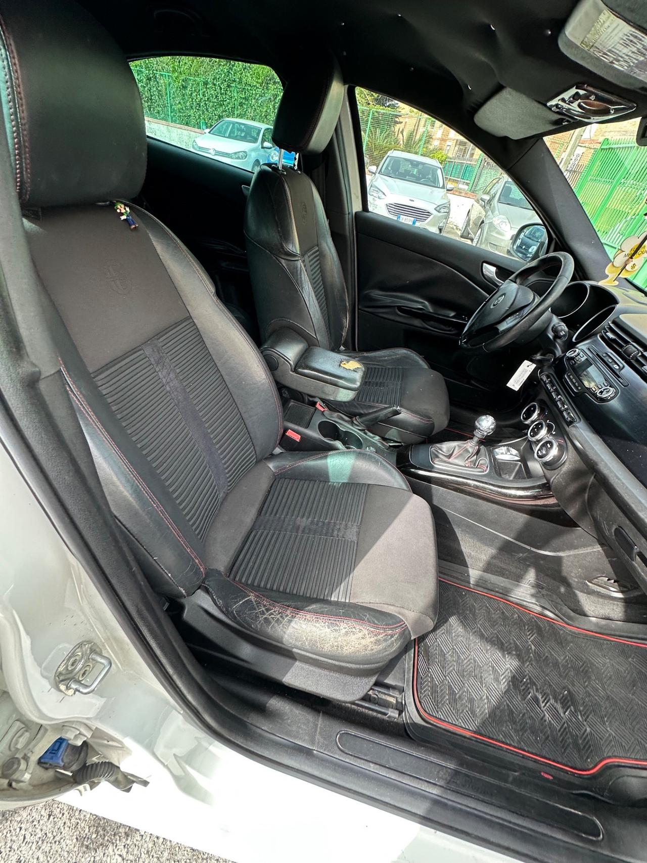 Alfa Romeo Giulietta 1.6 JTDm-2 105 CV Distinctive