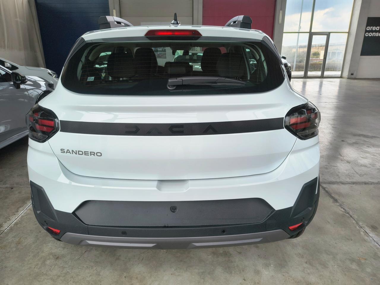 DACIA SANDERO STEPWAY DA IMMATRICOLARE 17200 EURO