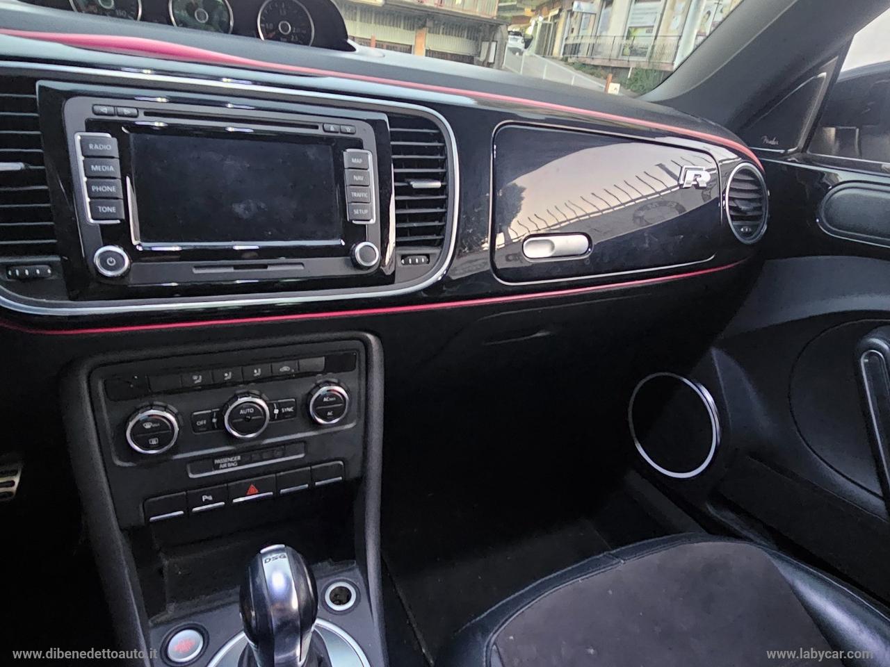 VOLKSWAGEN Maggiolino 2.0 TSI DSG Sport