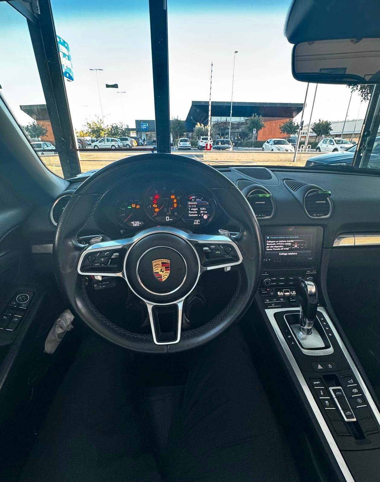 Porsche 718 Spyder Boxster 2.0