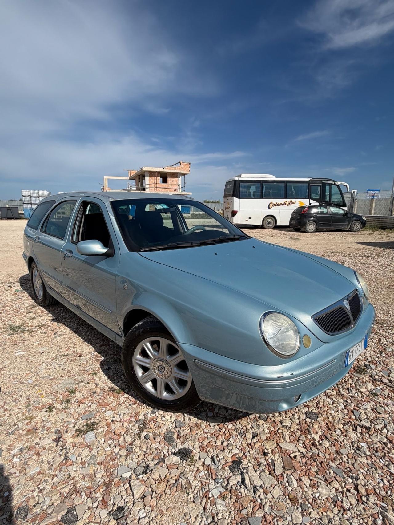 Lancia Lybra 1.9 JTD cat Station Wagon LX