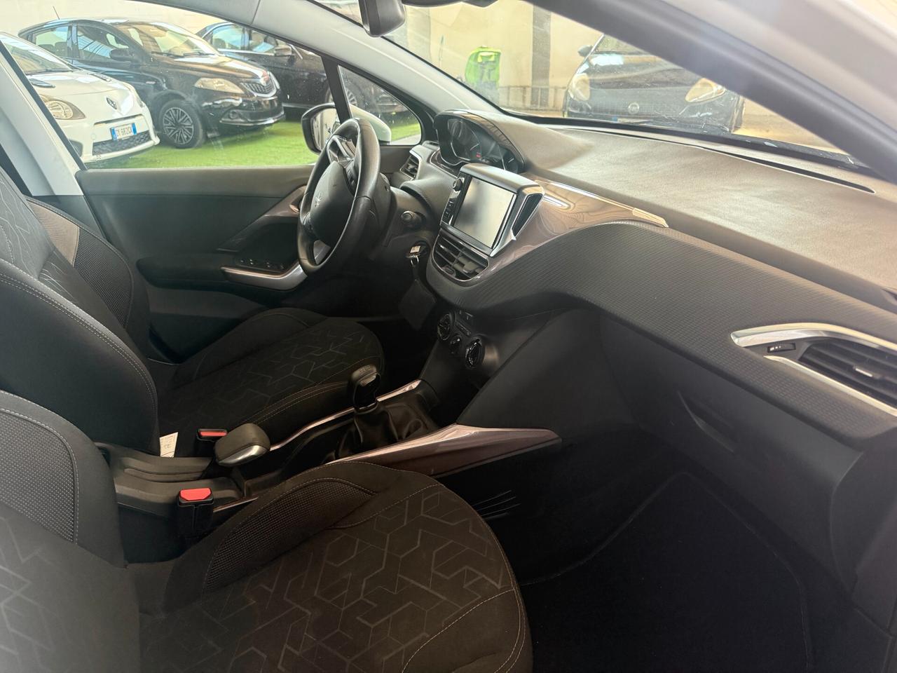 Peugeot 2008 PureTech 82 ETG5 S&S Allure