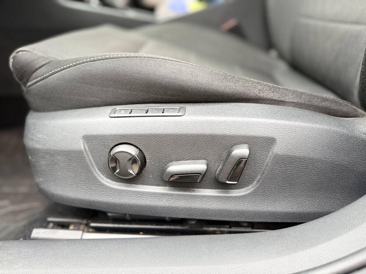 Skoda Superb Wagon Superb wagon 2.0 tdi Style 150cv dsg my18