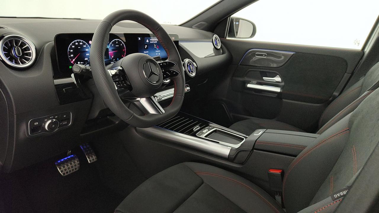 Mercedes-Benz GLA 200 d automatic