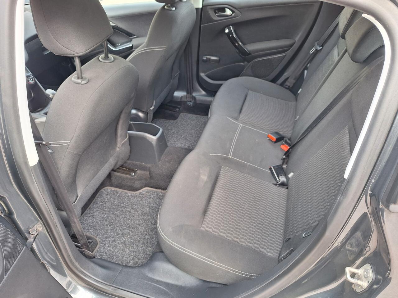 Peugeot 208 1.6 -2016 BlueHDi 100 5 porte Allure 75CV UNICOPRO NEOPAT GARANZIA CARPLAY NAVI