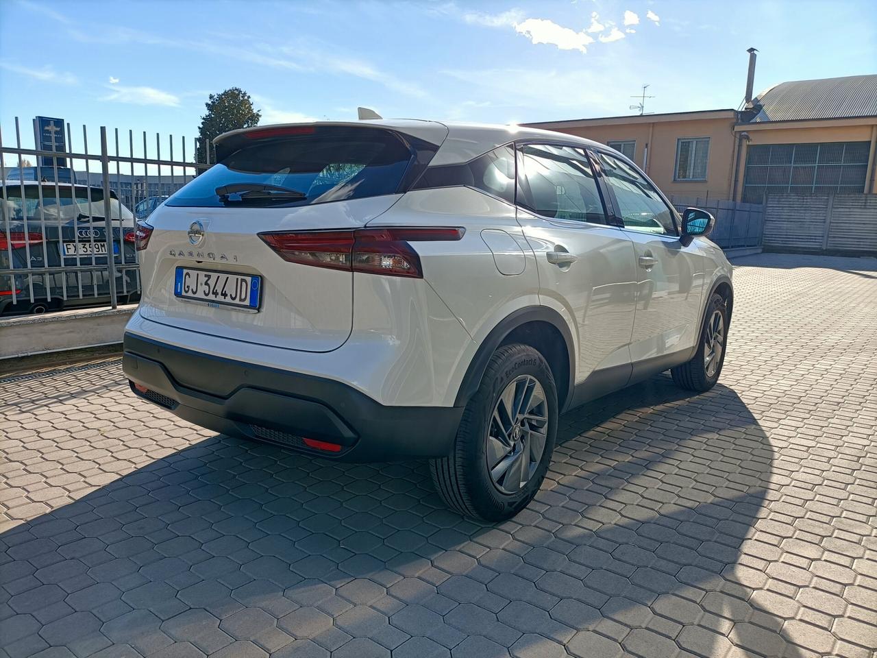 Nissan Qashqai MHEV 140 CV Business