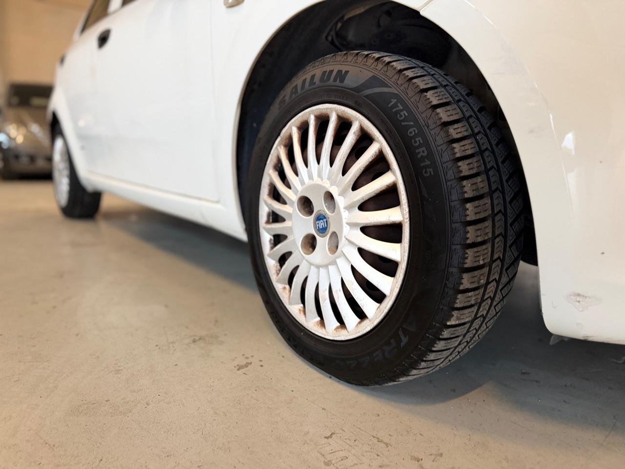 Fiat Grande Punto 1.2 5 porte Active NEOPATENTATI