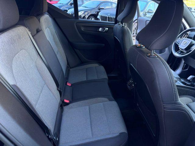 VOLVO XC40 T2 automatico Core Benzina 1.5 PROMO