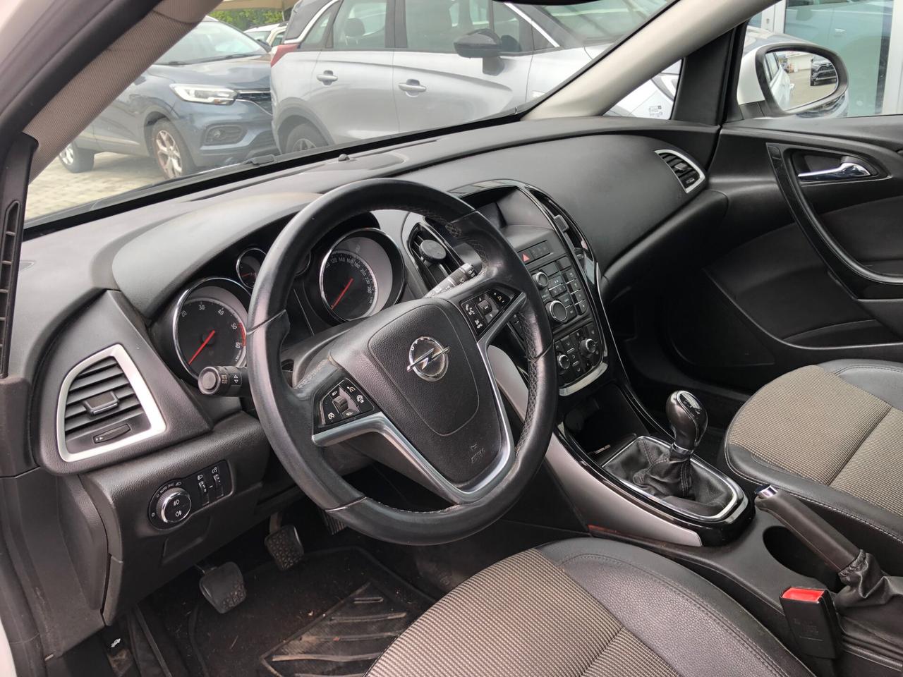 Opel Astra 1.6 CDTI EcoFLEX S&S Sports Tourer Cosmo