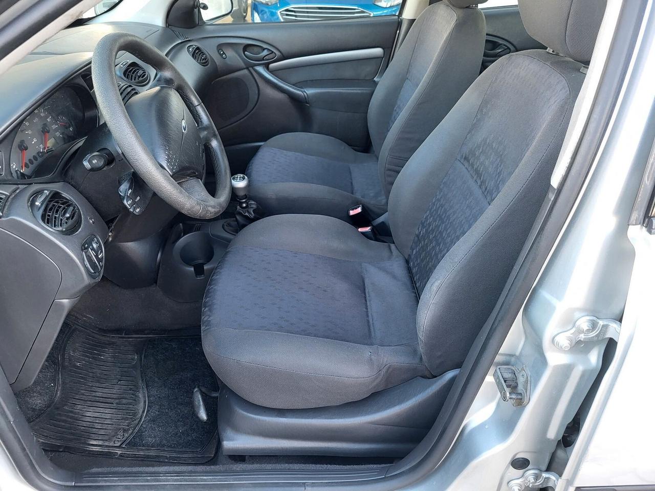 FORD FOCUS 1.8 TD 90 CV SW FAMILIARE