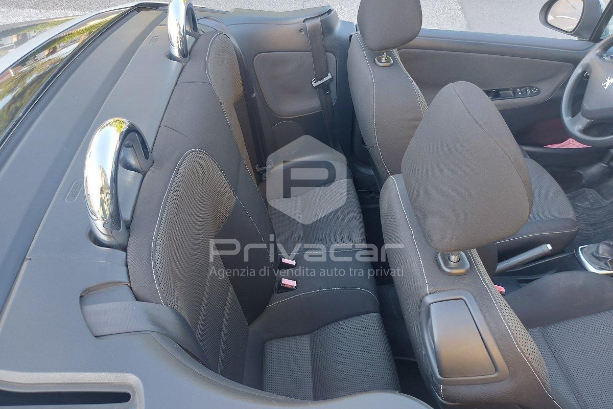 PEUGEOT 207 1.6 8V HDi 112CV CC Tecno