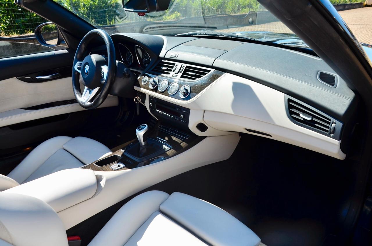 BMW Z4 SDRIVE30i 258cv MANUALE, PERFETTAMENTE FUNZIONANTE, SERVICE BOOK PRESENTE, XENO, PERMUTE