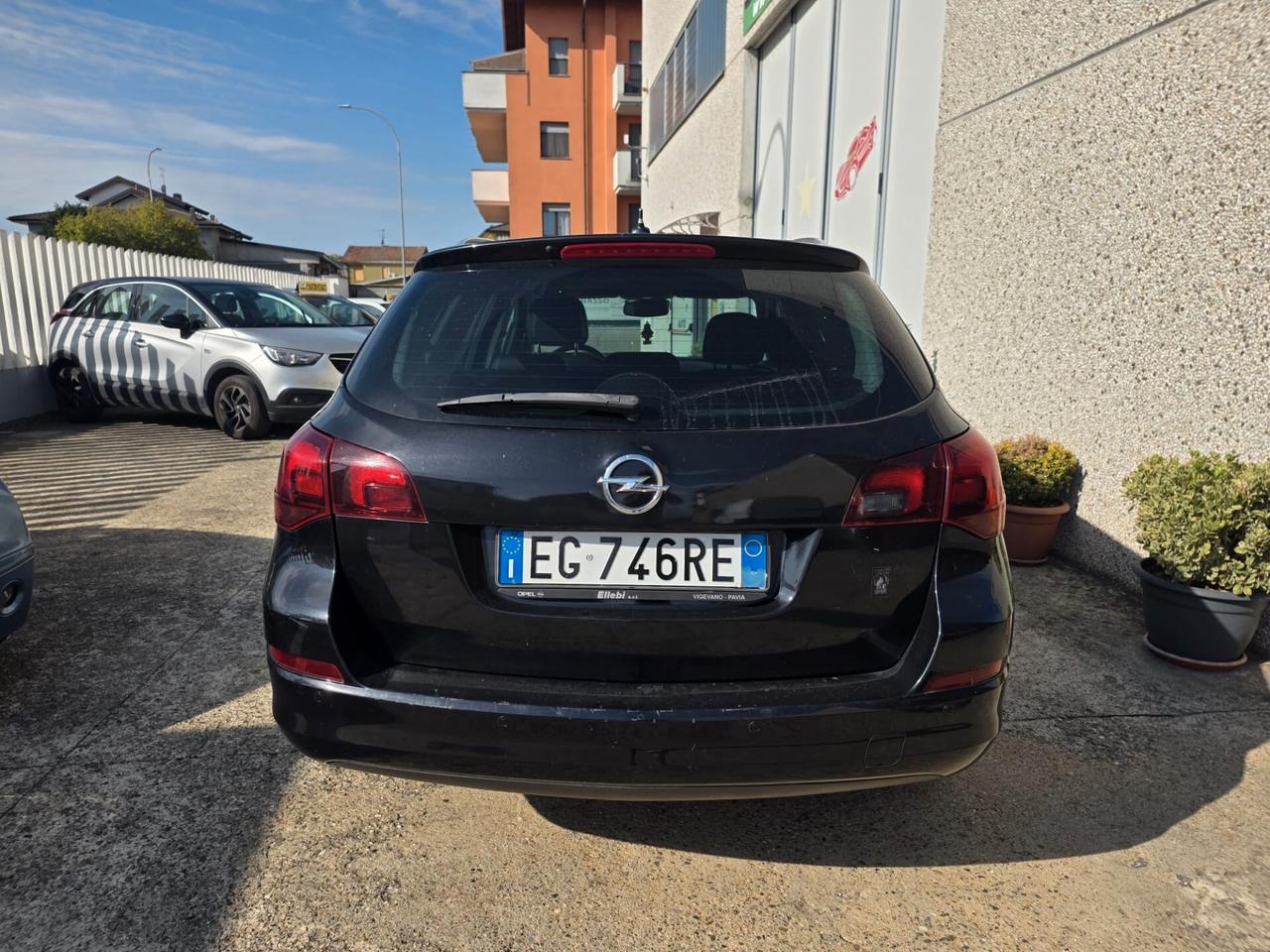 Opel Astra 1.7 CDTI 110CV Sports Tourer Cosmo