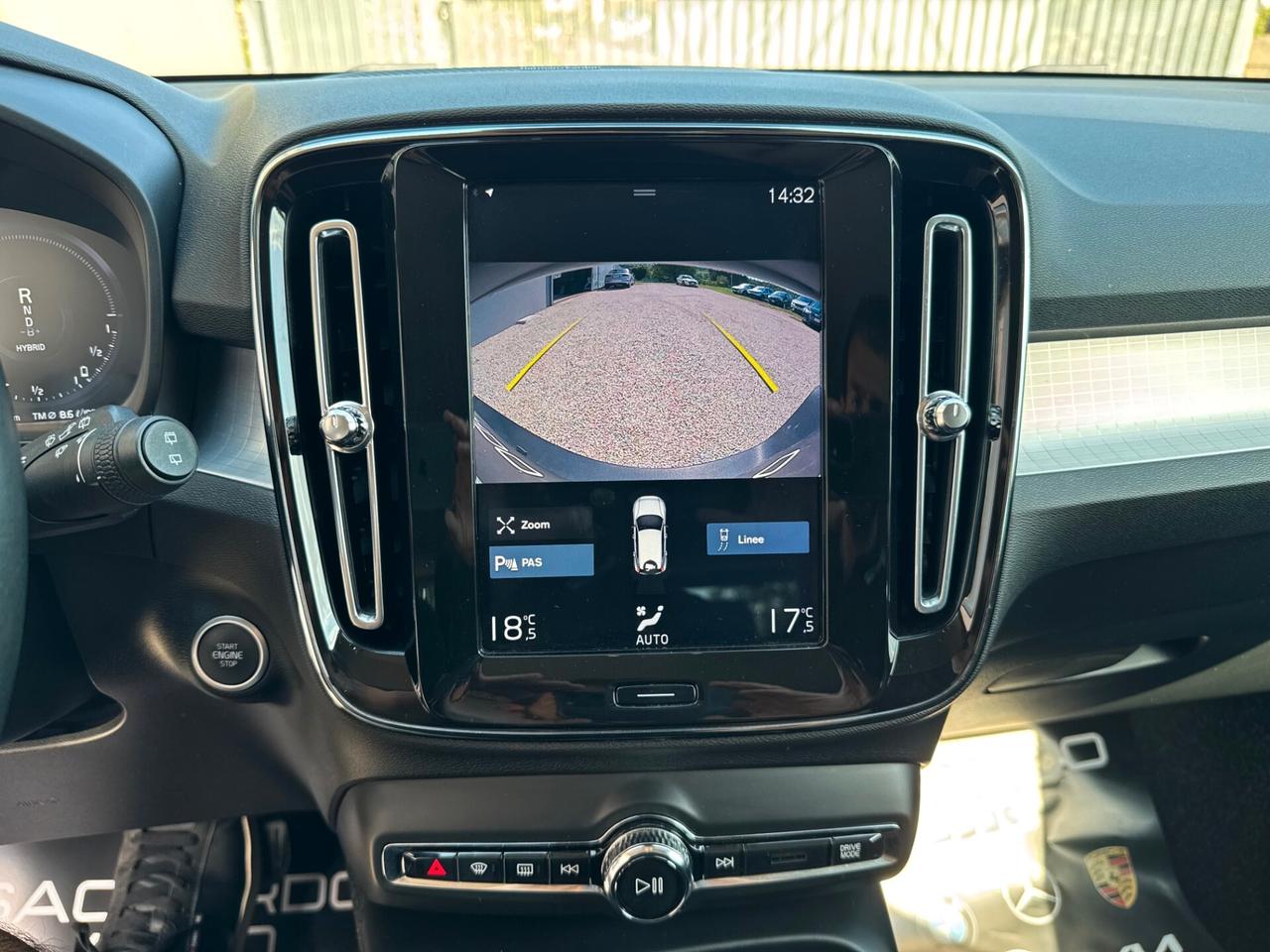 Volvo XC40 1.5 T5 phev Inscription auto | PREZZO REALE