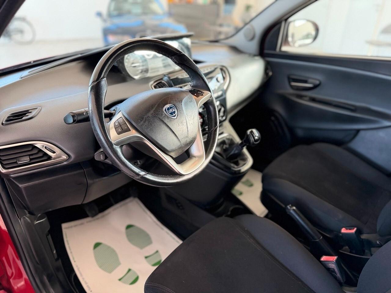Lancia Ypsilon 1.3 MJT 16V 95 CV 5 porte S&S Gold