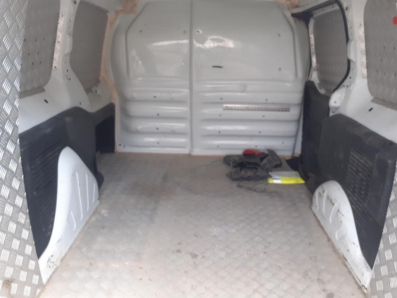 CITROEN BERLINGO 1600 HDI 99 cv. 3POSTI
