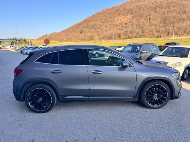 MERCEDES-BENZ GLA 180 d Automatic Premium Plus pacchetto AMG full LED