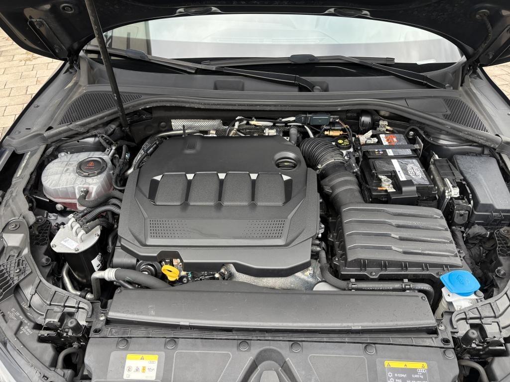 Audi A3 Sportback 30 TDI S Tronic Business Advanced