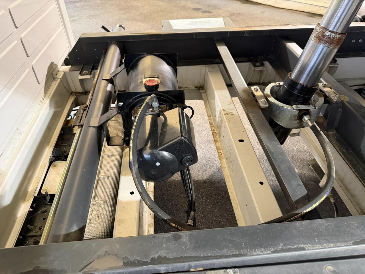 CITROEN Jumper 35 L2 2.2 bluehdi 140cv S&S RIBALTABILE TRILATERALE