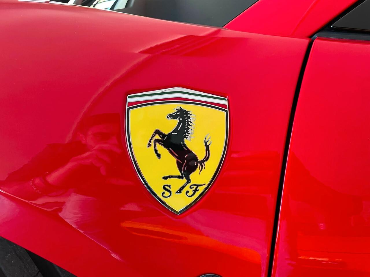 FERRARI F8 SPIDER 720cv IPERFULL
