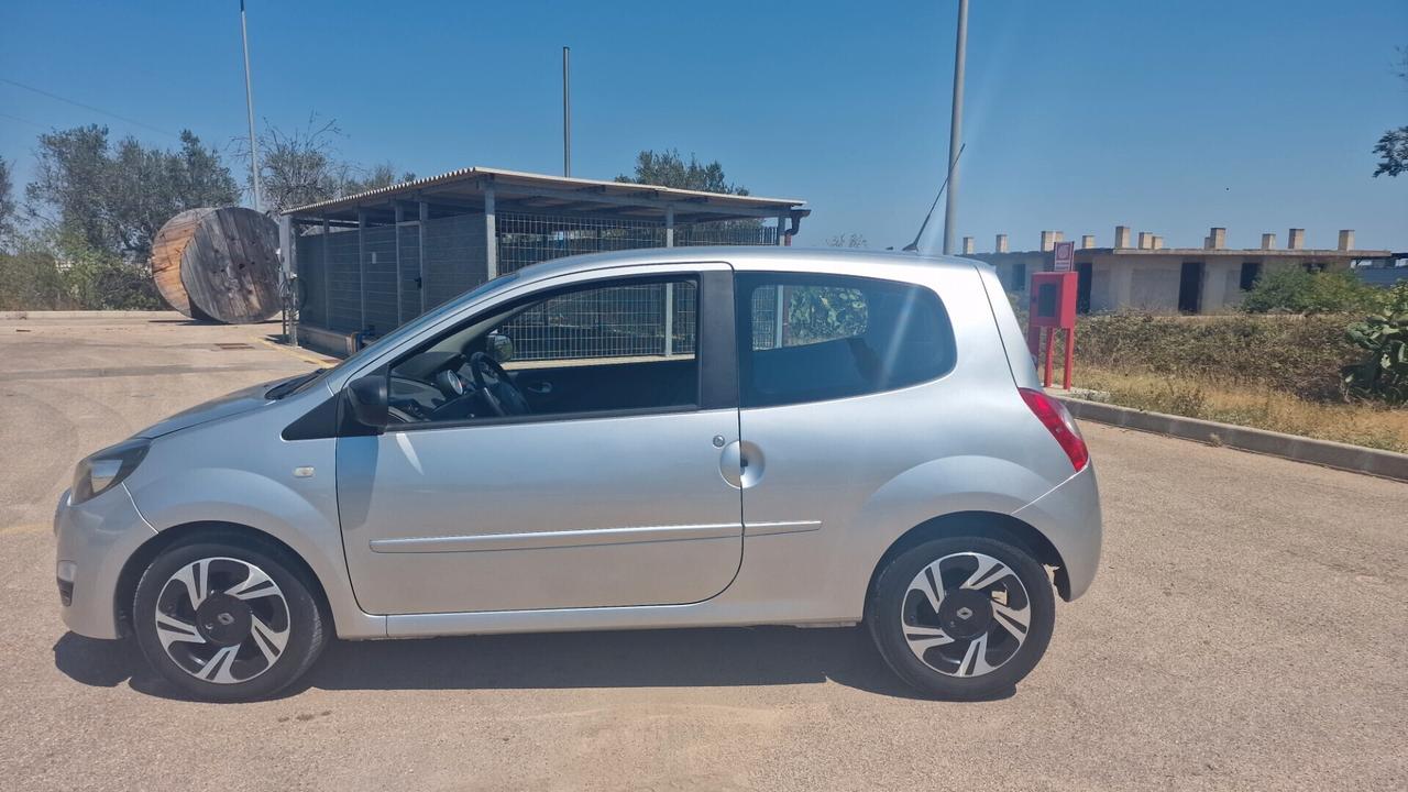 Renault Twingo 1.2 16V Live