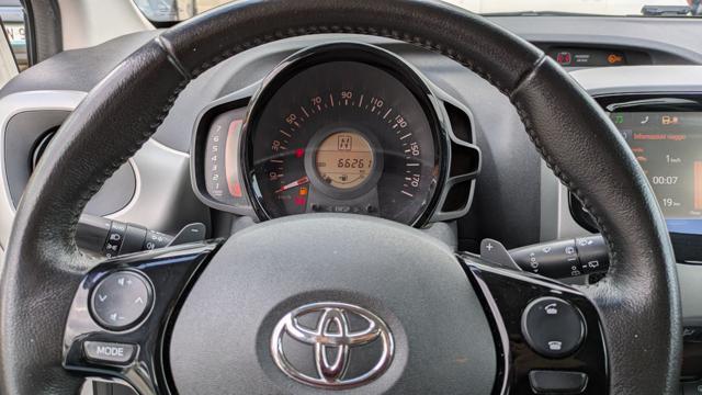 TOYOTA Aygo 1.0cc 69cv AUTOMATICA RETROCAMERA BLUETOOTH