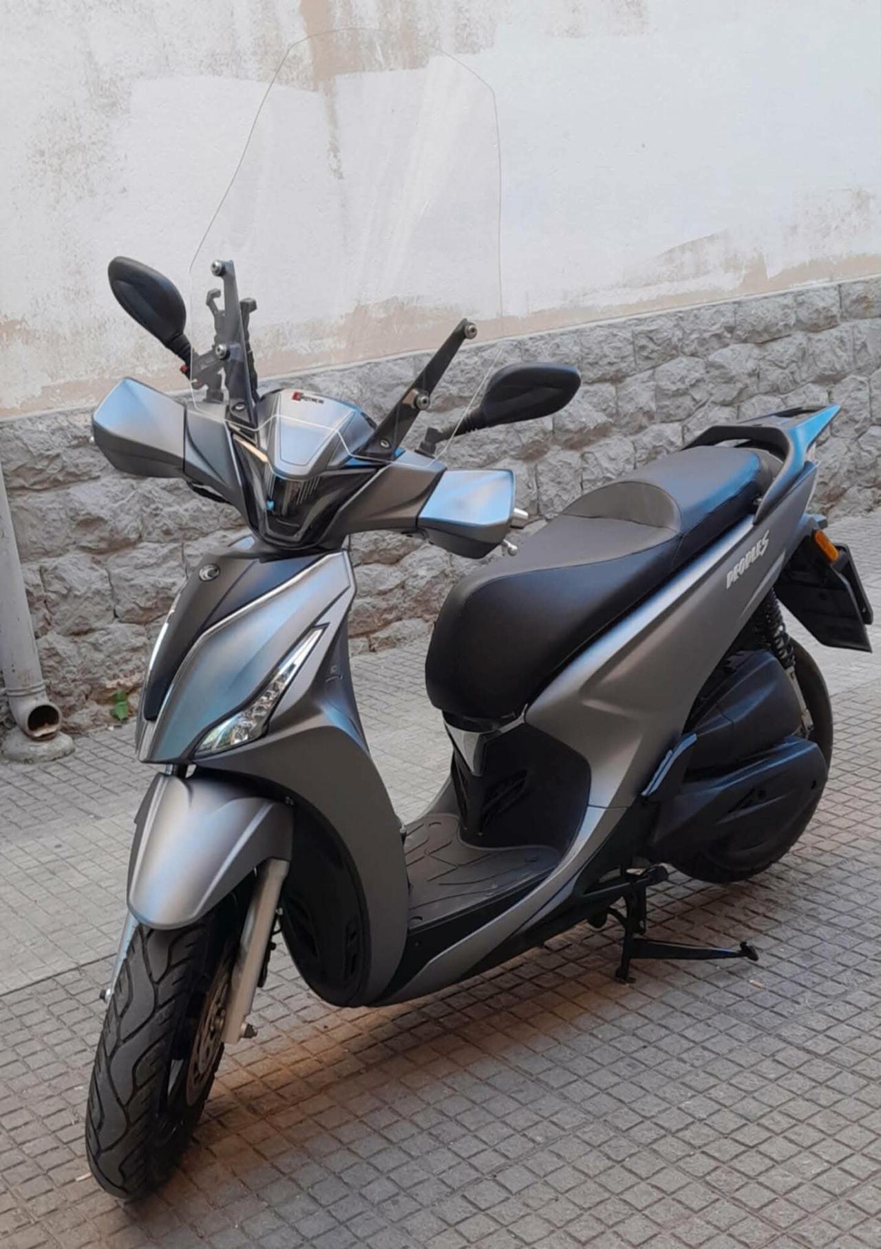 Kymco People 150i