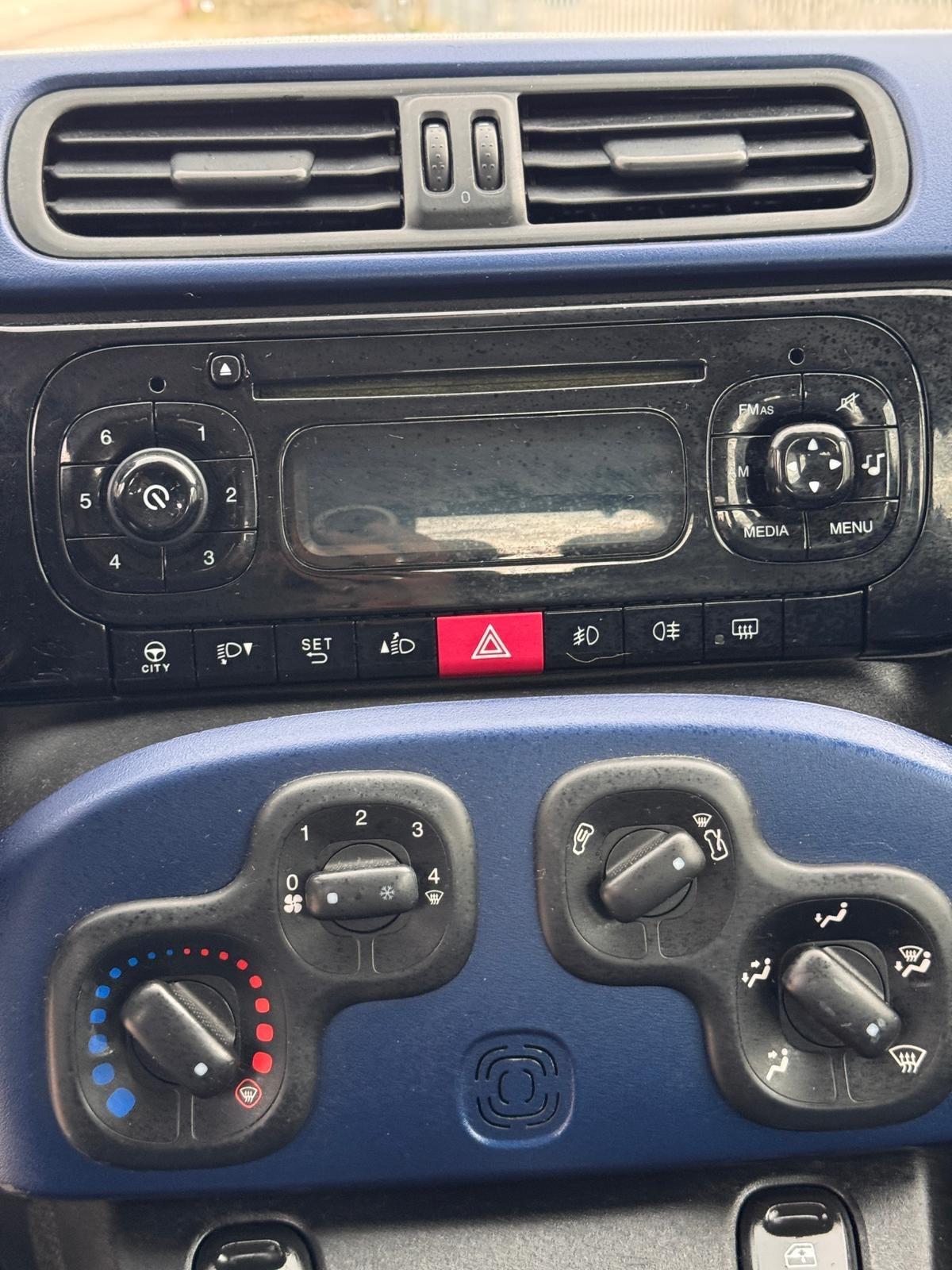 Fiat Panda 1.2 Lounge GARANZIA 12 MESI