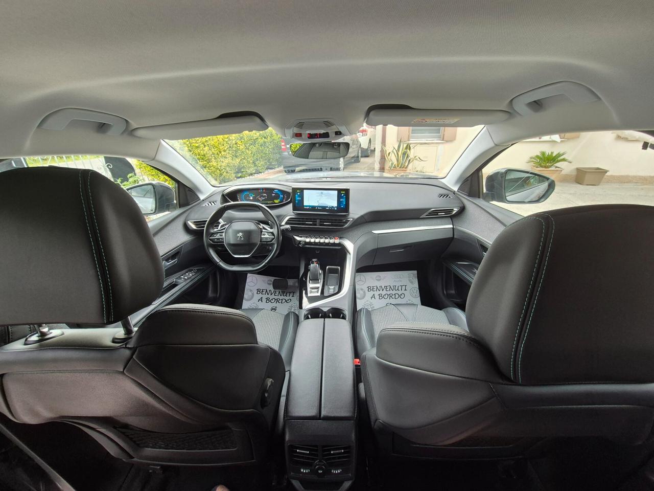 Peugeot 3008 Hybrid 225 e-EAT8 Allure Pack