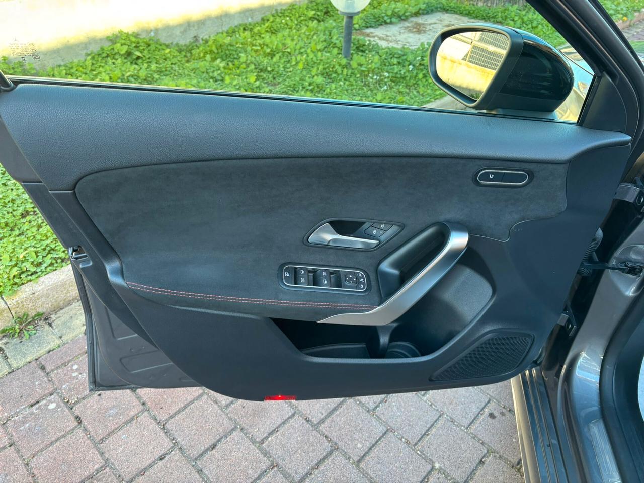 Mercedes-benz A 180 d Automatic AMG Line Premium