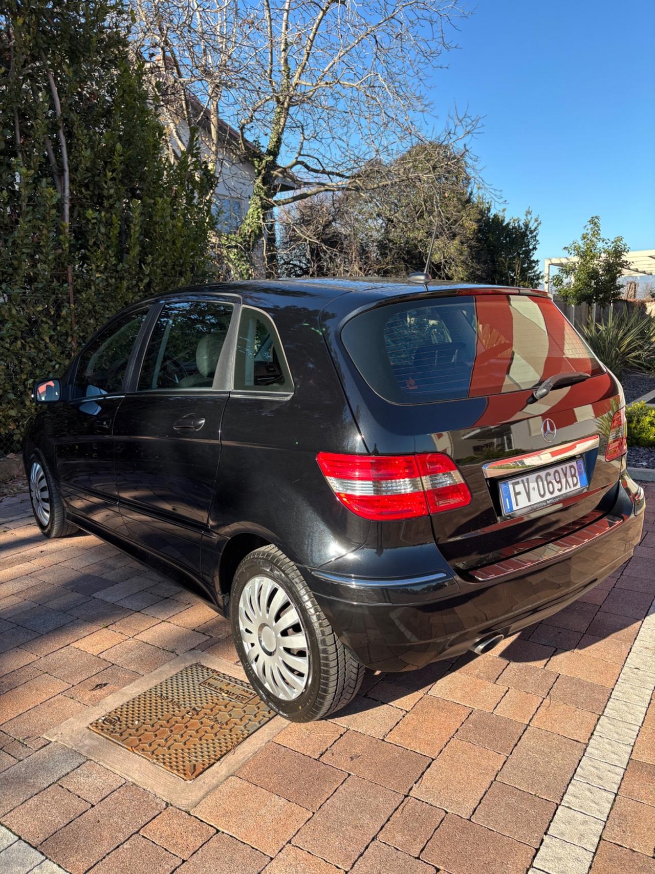 Mercedes-benz B 180 CDI Premium