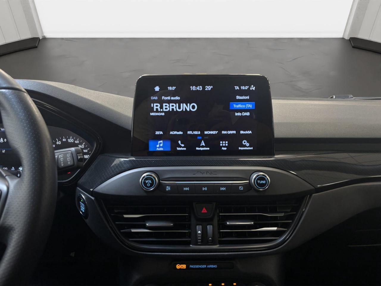 Ford Focus 1.5 ecoboost ST-Line 150cv auto