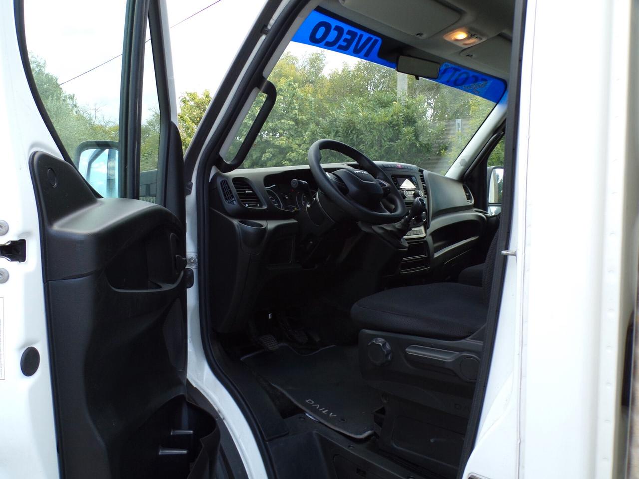 IVECO DAILY 35C12 CON CELLA FRIGO