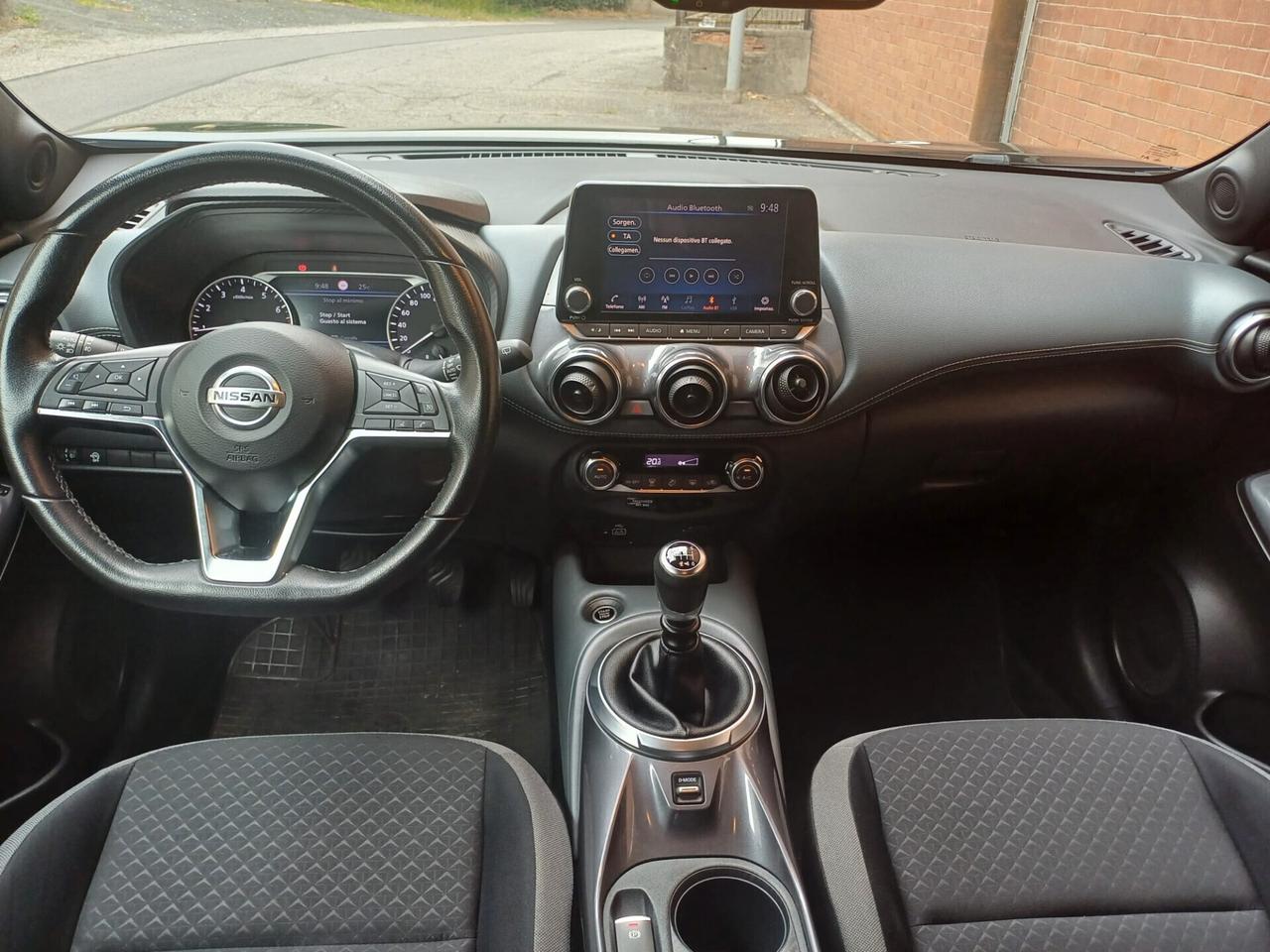 Nissan Juke 1.0 DIG-T 114 CV N-Connecta