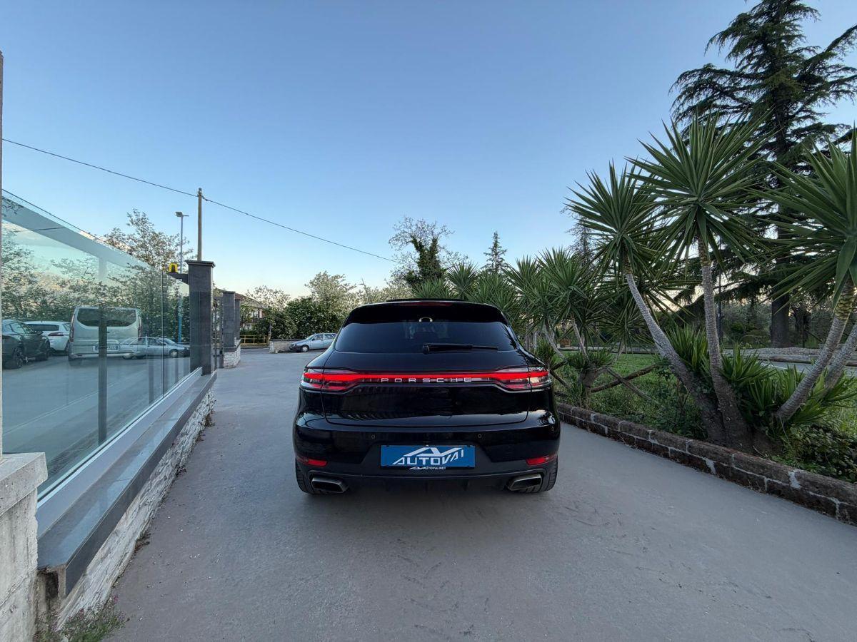 PORSCHE - Macan - 2.0