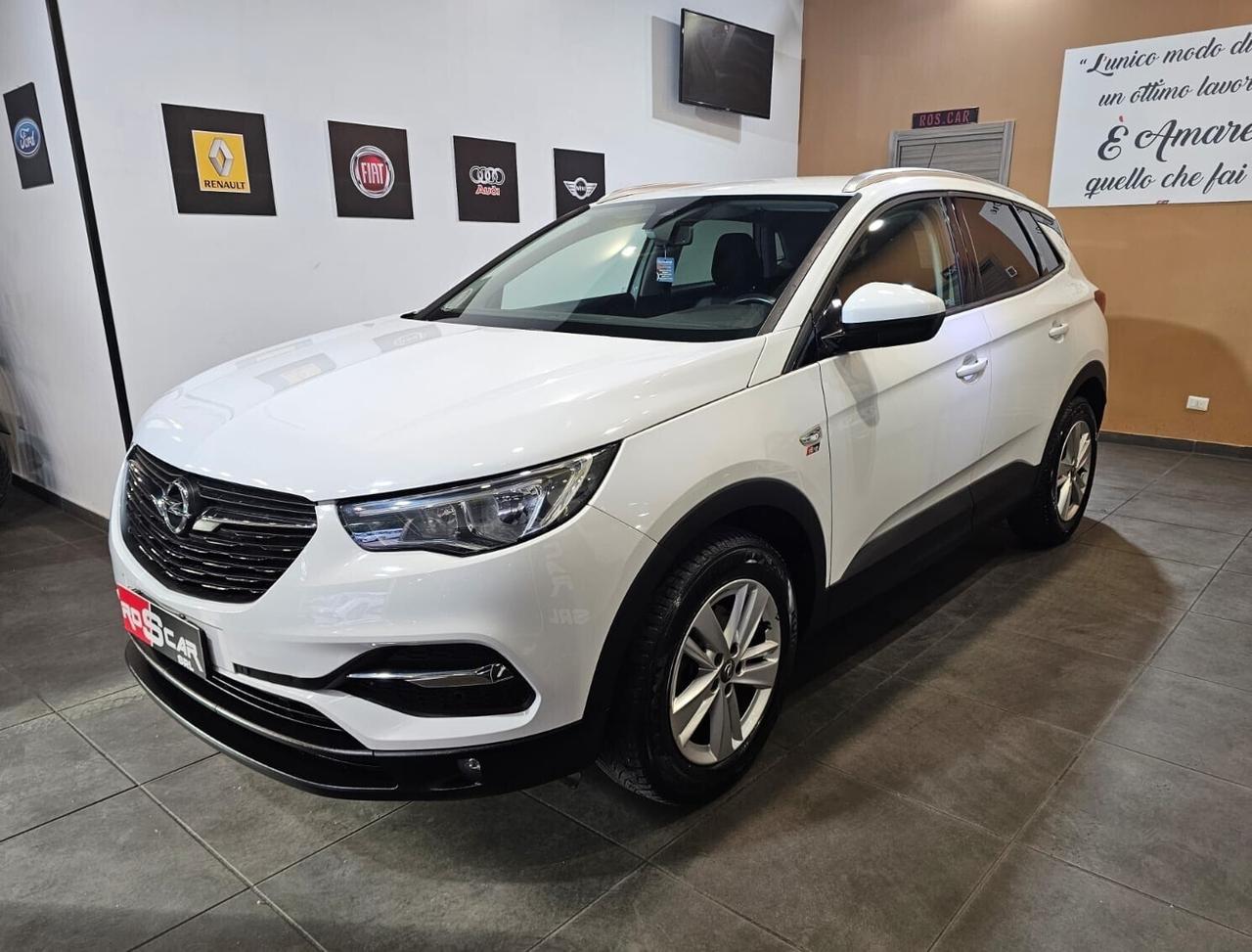 Opel Grandland X 1.6 diesel 120CV