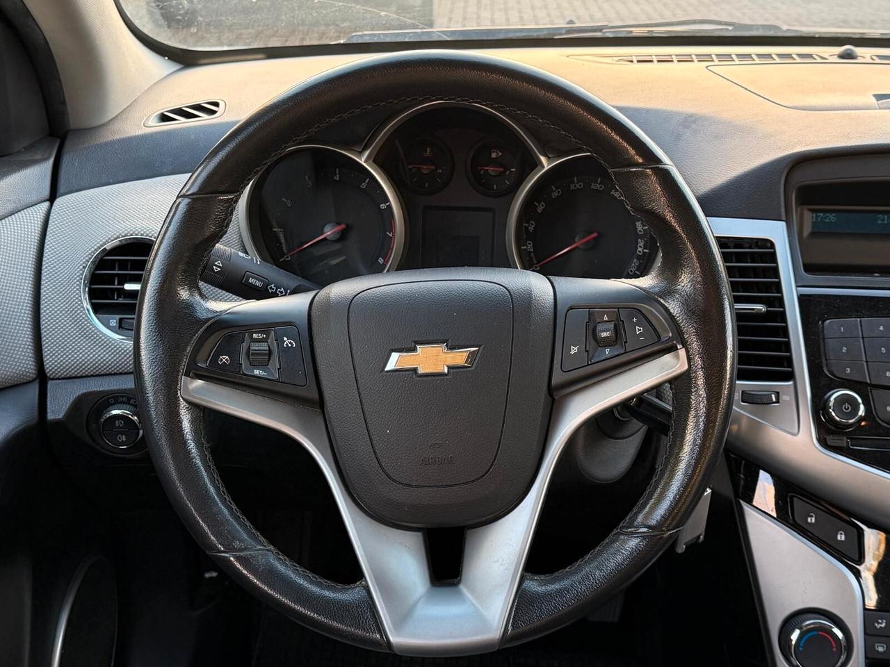 Chevrolet Cruze 1.6 LS