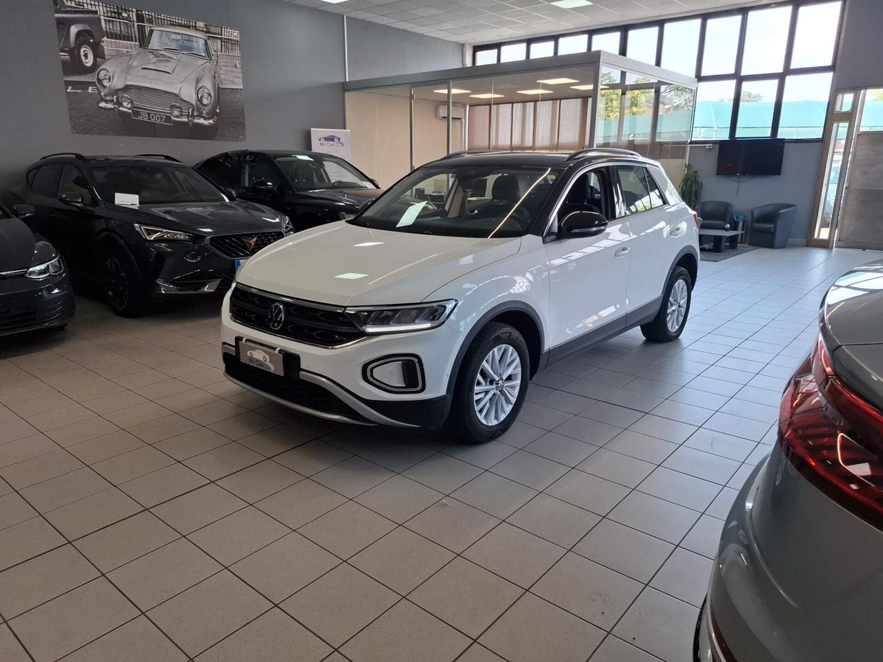 Volkswagen T-Roc Benzina Manuale