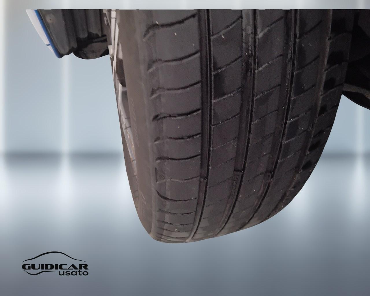 PEUGEOT 208 II 2019 - 208 1.2 puretech Allure Pack s&s 100cv