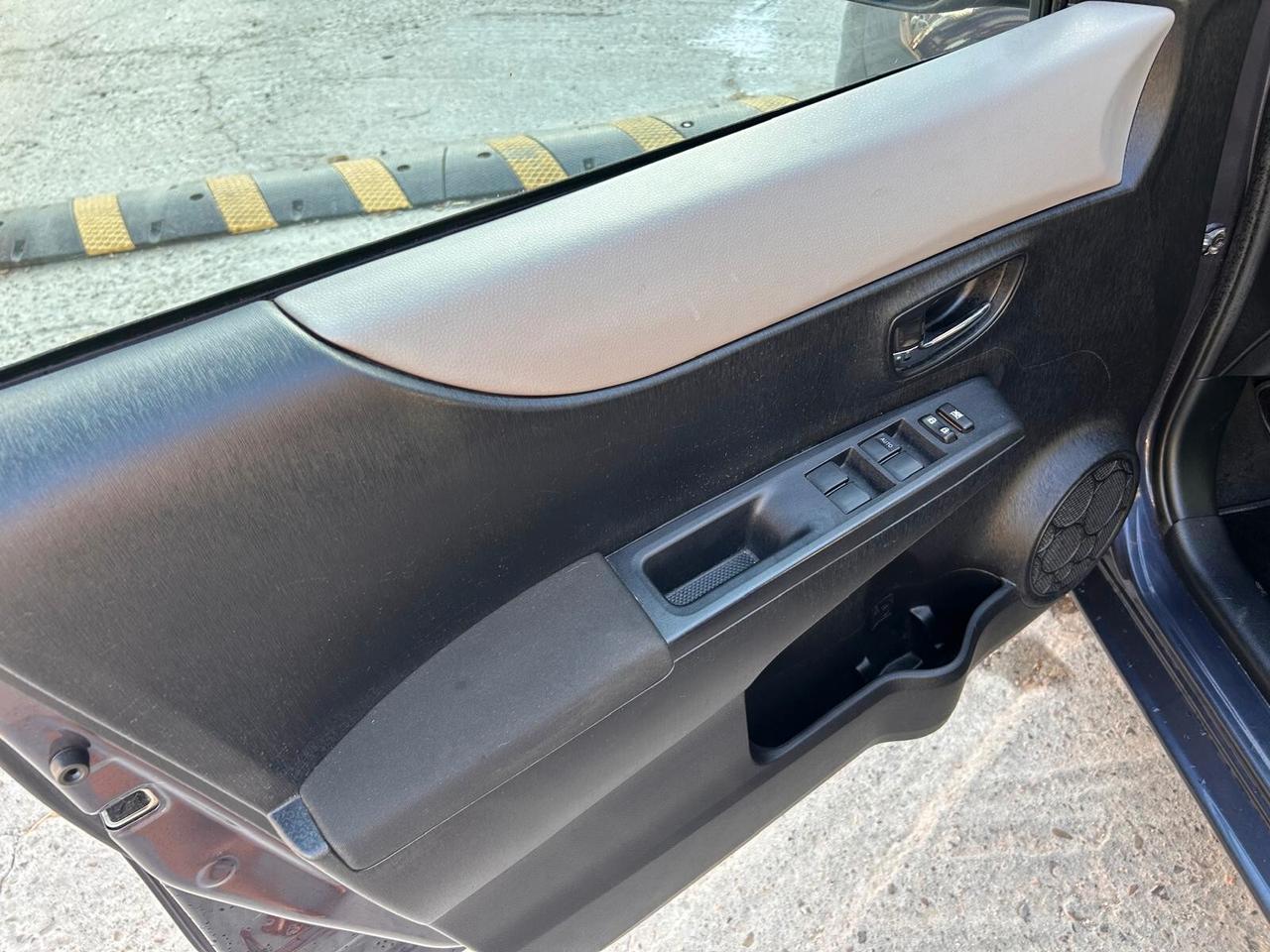 Toyota Yaris 1.4 D-4D 5 porte Lounge