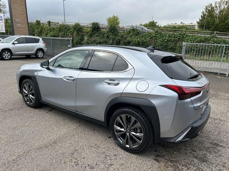 Lexus UX UX Hybrid Design IVA ESPOSTA COMPRESA