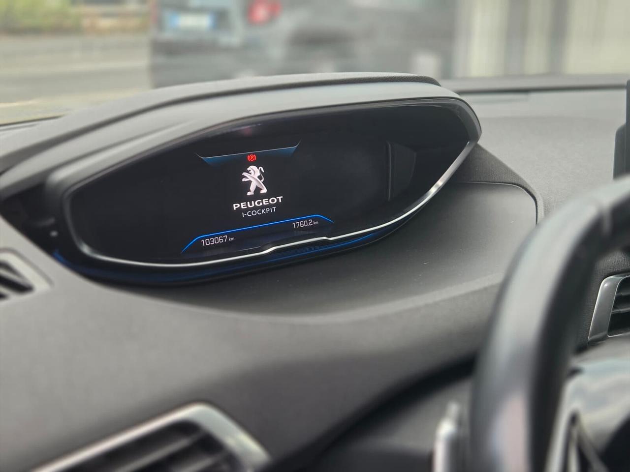 Peugeot 3008 BlueHDi 130 S&S EAT8 Allure
