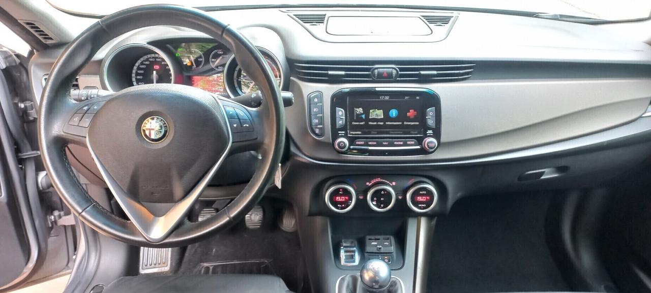 Alfa Romeo Giulietta 2.0 JTDm-2 150 CV Distinctive