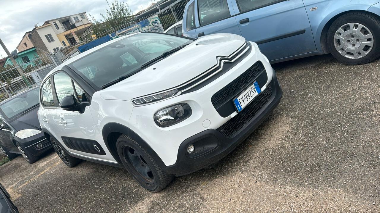 Citroen C3 BlueHDi 100 S&S Shine navigatore carplay