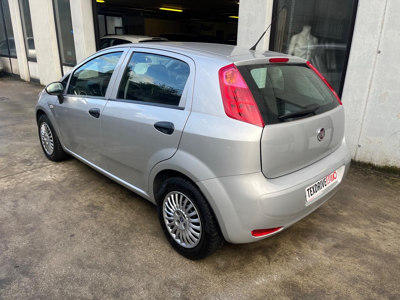 Fiat Punto 1.3 MJT II S&S 95 CV 5 porte Street