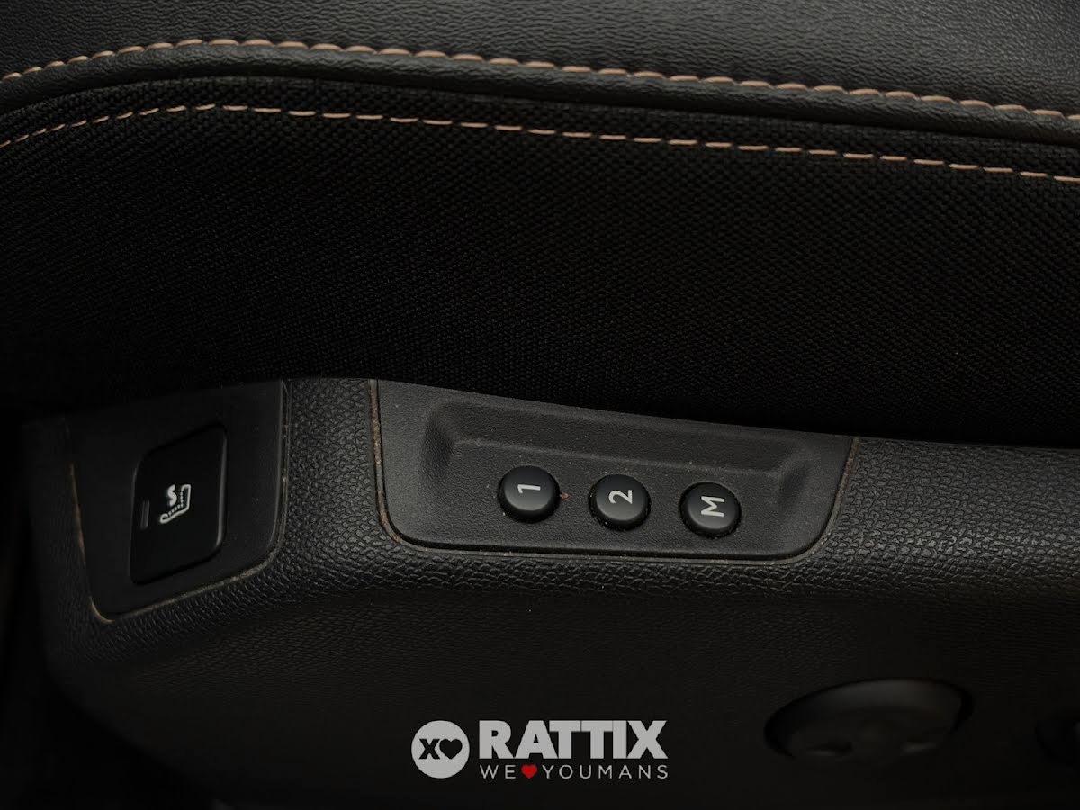 Peugeot 3008 1.6 Hybrid PHEV 225CV GT Pack e-EAT8