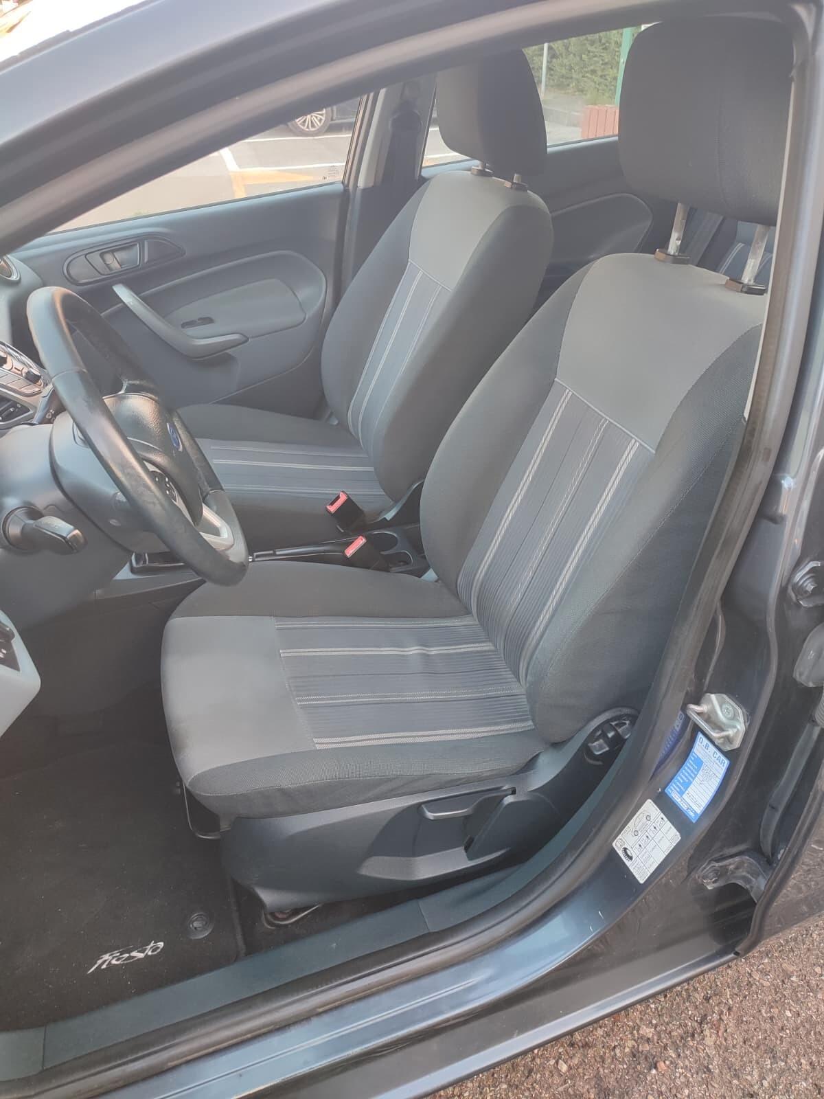 Ford Fiesta 1.4 5 porte Bz.- GPL Titanium