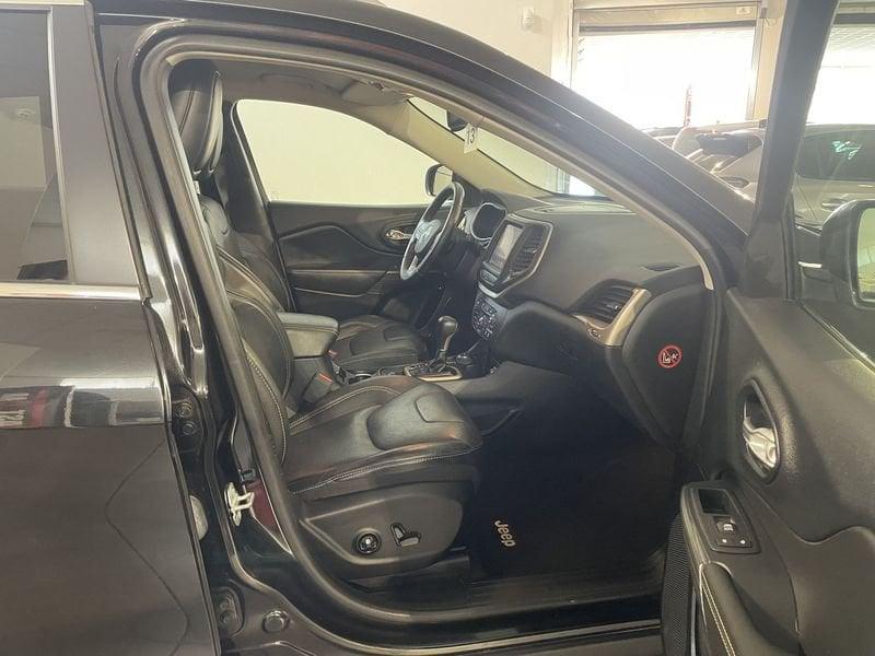 Jeep Cherokee 2.2 Mjt II 4WD Active Drive I Overland