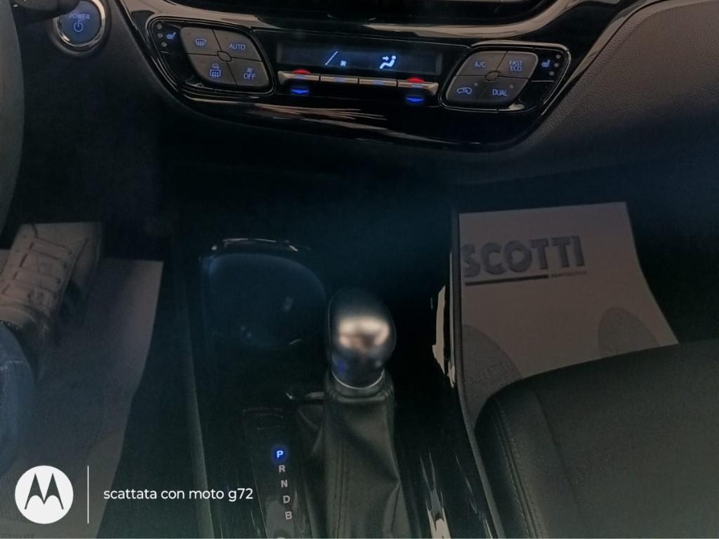 TOYOTA C-HR I 2020 - C-HR 1.8h Trend e-cvt