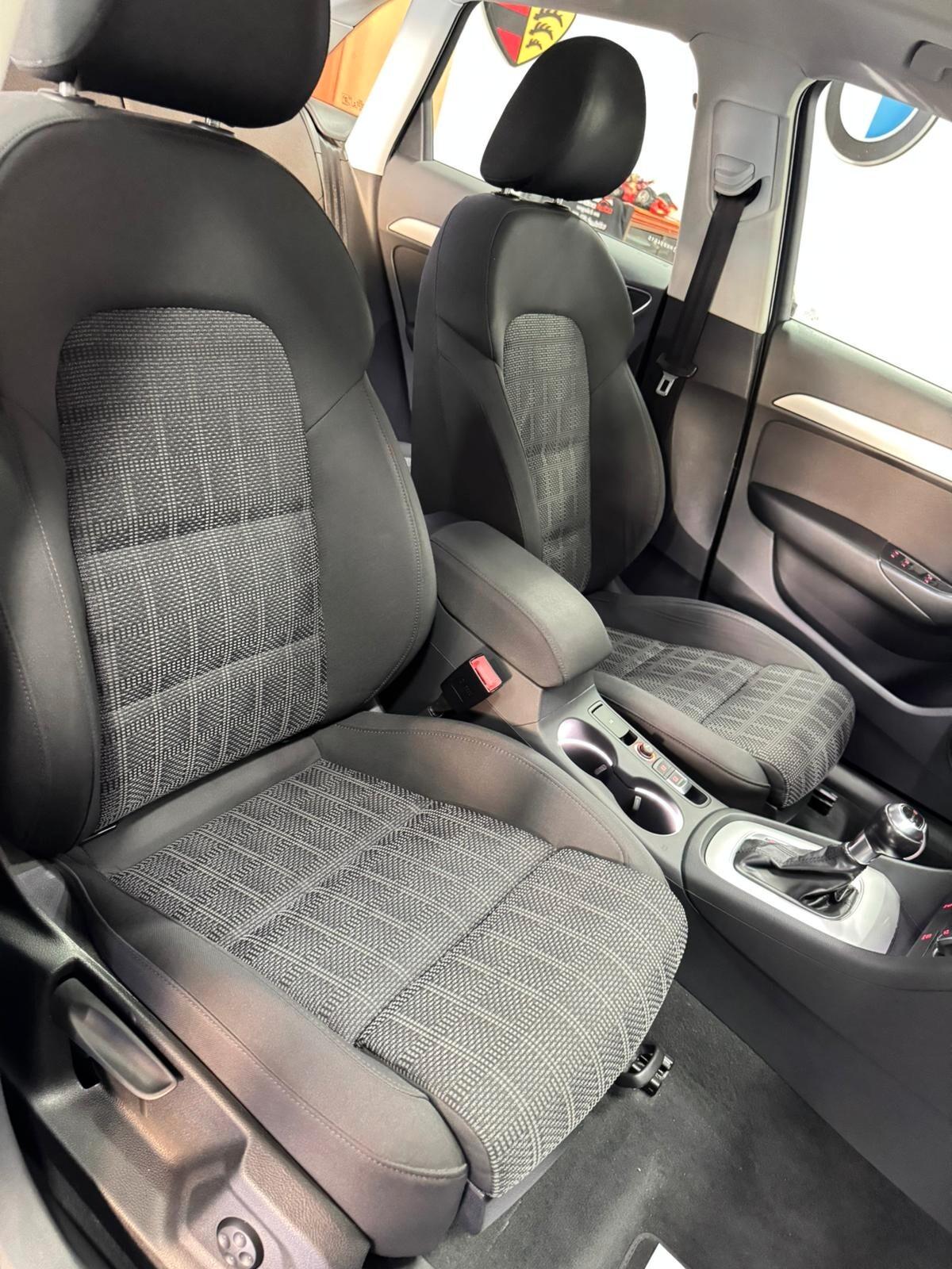 Audi Q3 2.0 TDI 150 CV Quattro S tronic S-line Edition Unico Pro. Tetto Apribile